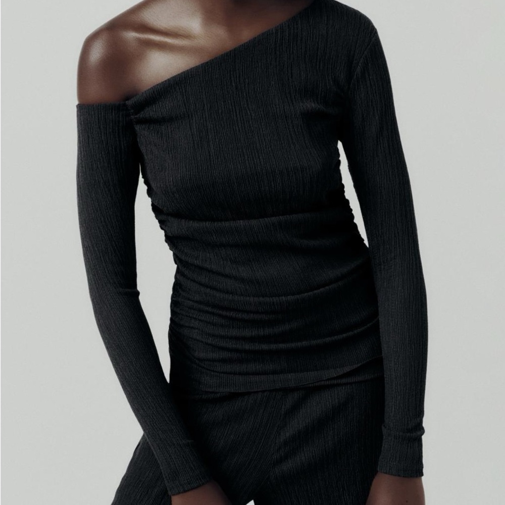 ZARA Textured set